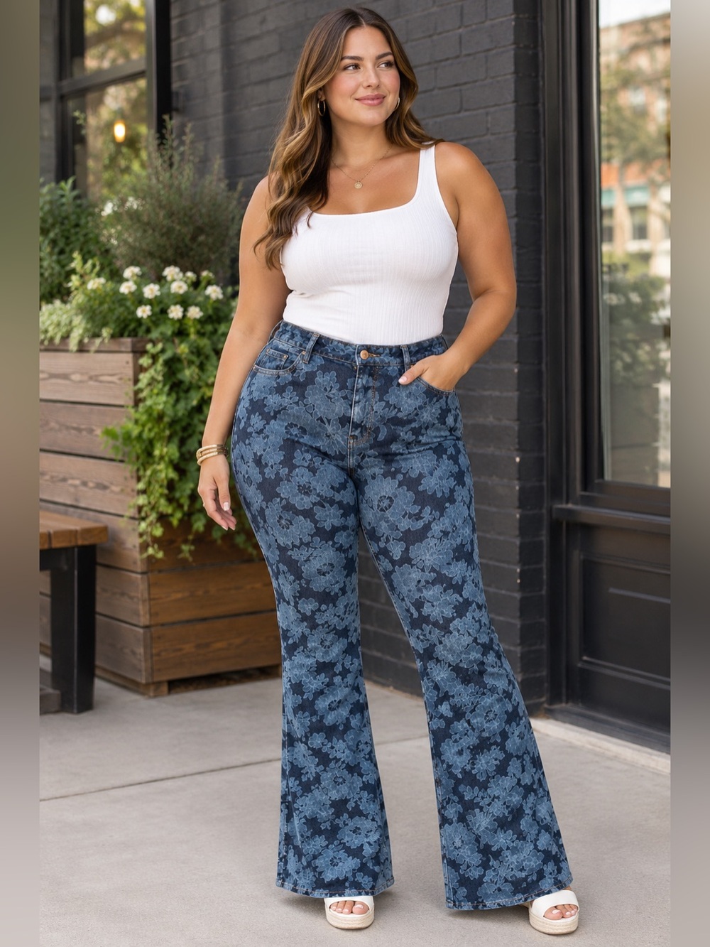 NEW Wrangler High Rise Fierce Flares Blue Floral-Print Curvy Flare Jeans Size 14